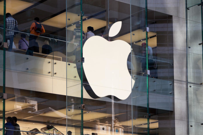 apple-sign-on-storefront.jpg